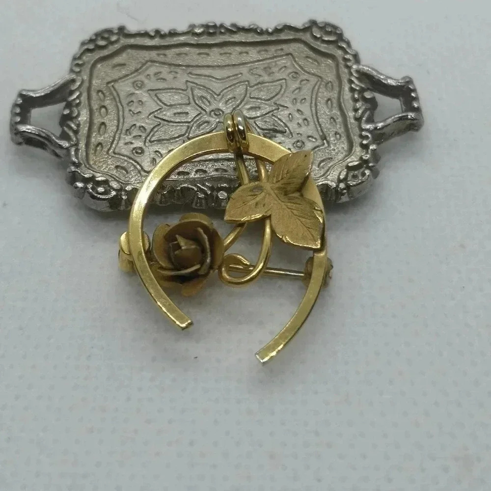 Gold  filled brooch